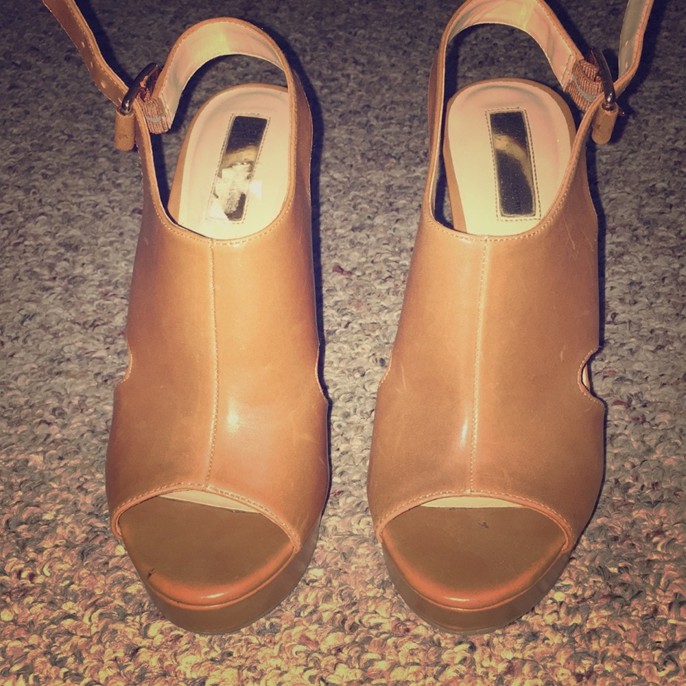 Brown wedges